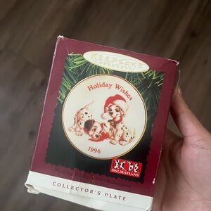 Holiday Wishes 101 Dalmatians Collector's Plate